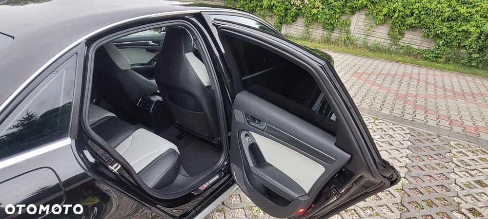 Audi S4 Limousine - 22