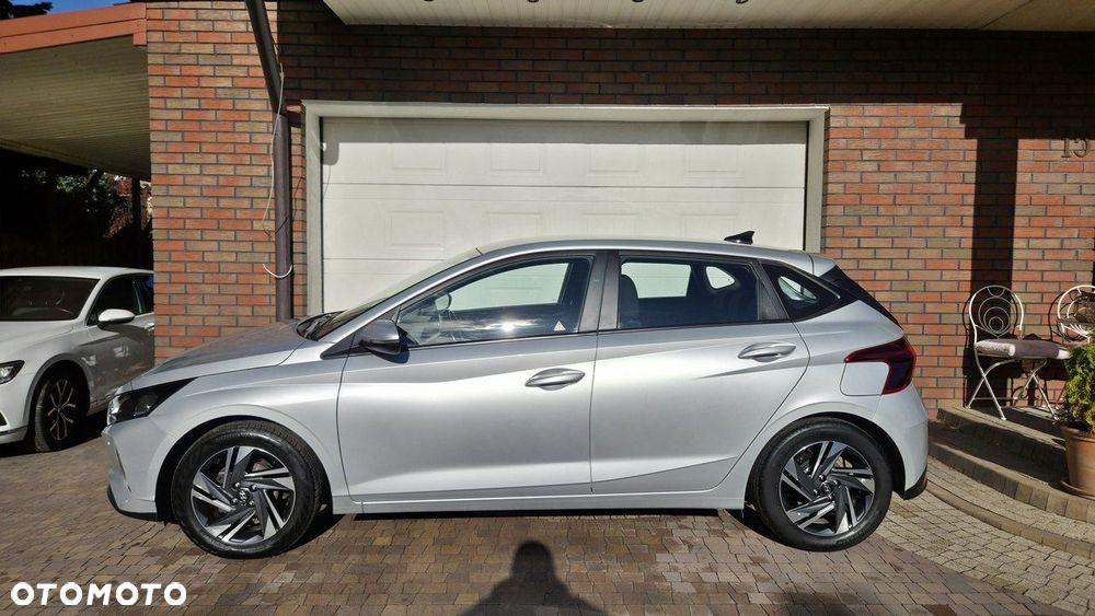 Hyundai i20 1.2 Modern - 6