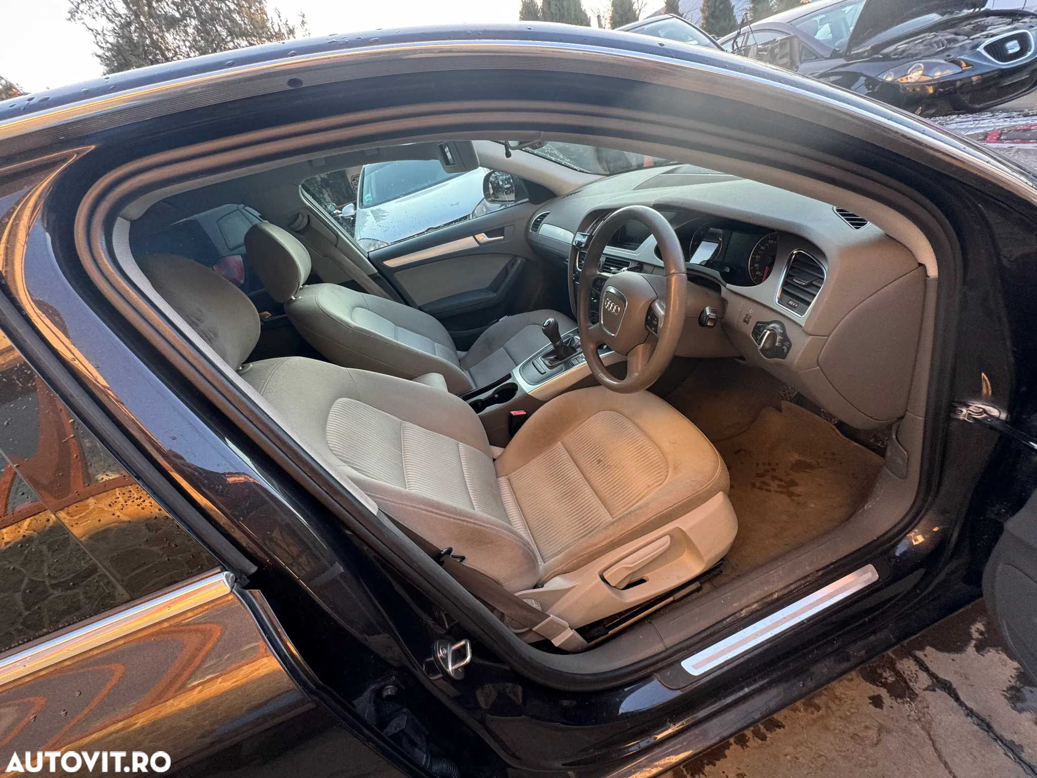 Dezmembram Audi A4 B8 2.0 CAG - 8