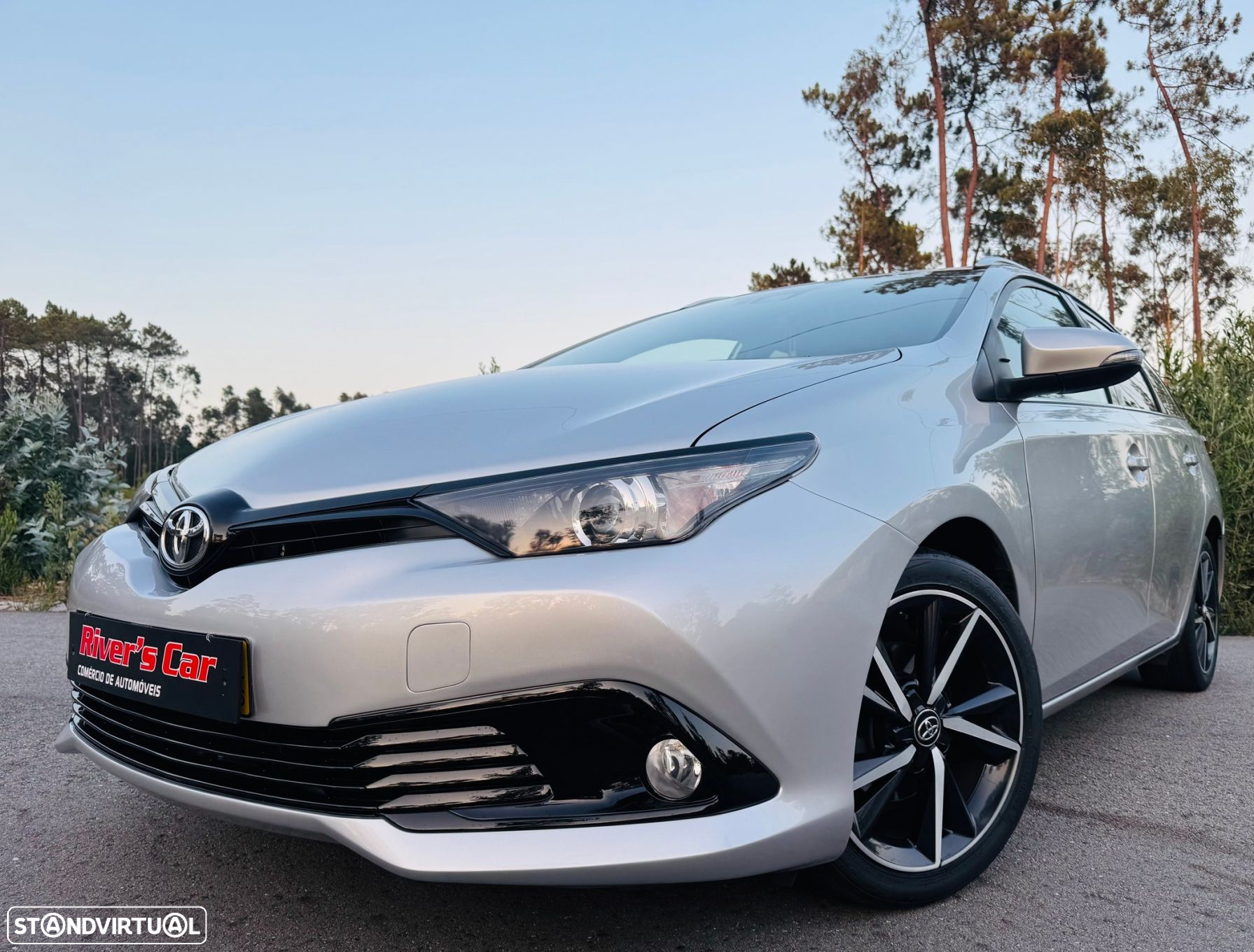 Toyota Auris Touring Sports - 3