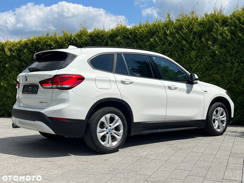 BMW X1 xDrive25e Advantage - 9