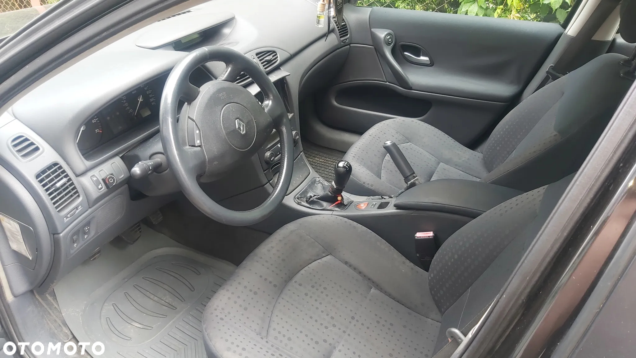 Renault Laguna - 3