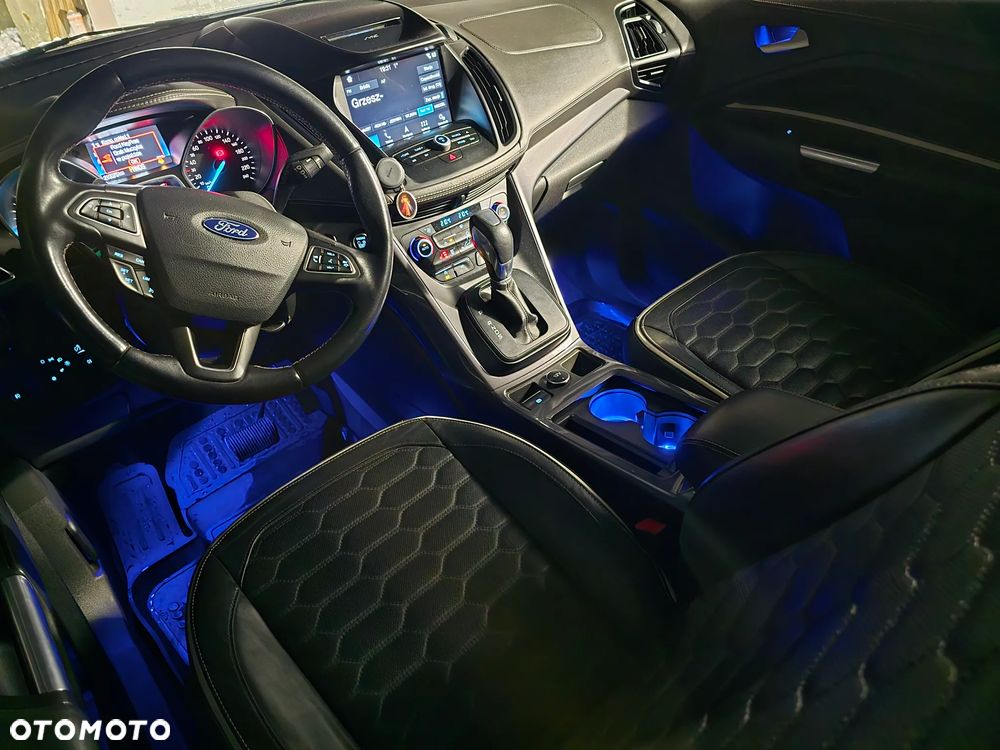 Ford Kuga 2.0 TDCi 4x4 Vignale - 6