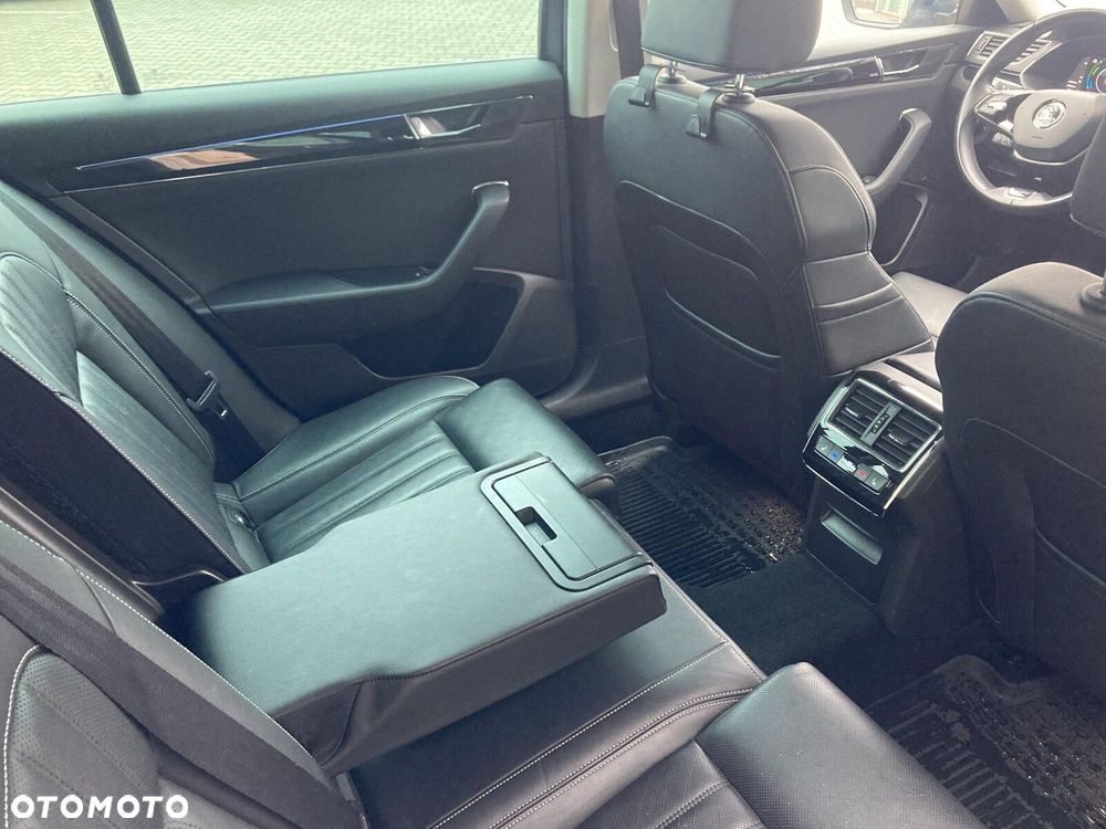 Skoda Superb - 17
