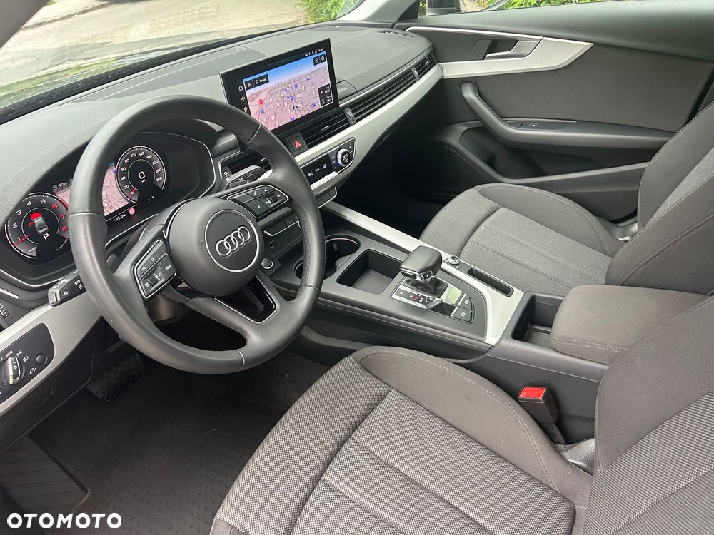 Audi A4 Limousine 35 TFSI mHEV Advanced S tronic - 11