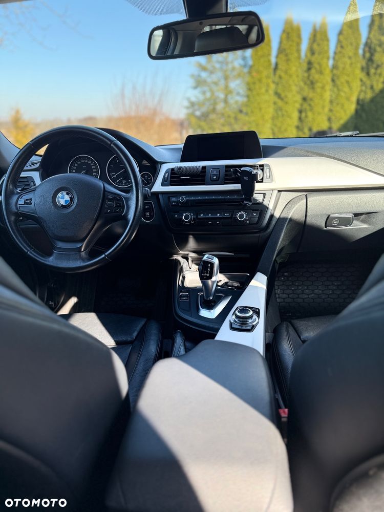 BMW Seria 3 318d - 17