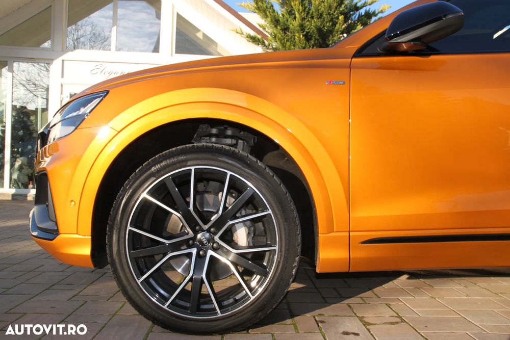 Audi Q8 - 9