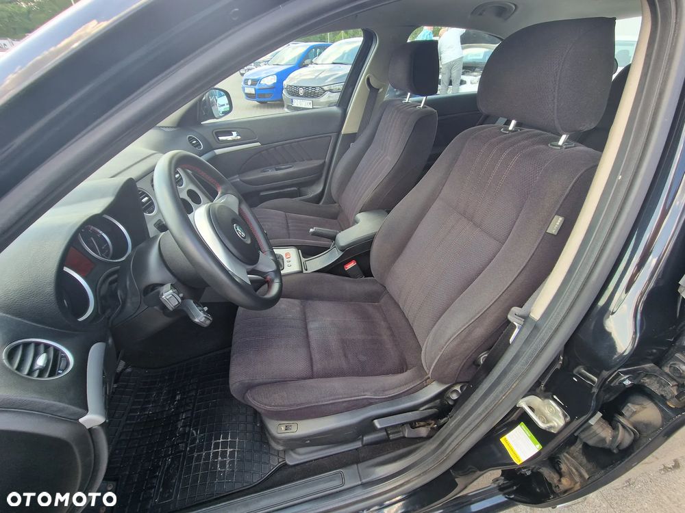 Alfa Romeo 159 2.2 JTS 16V Distinctive - 11