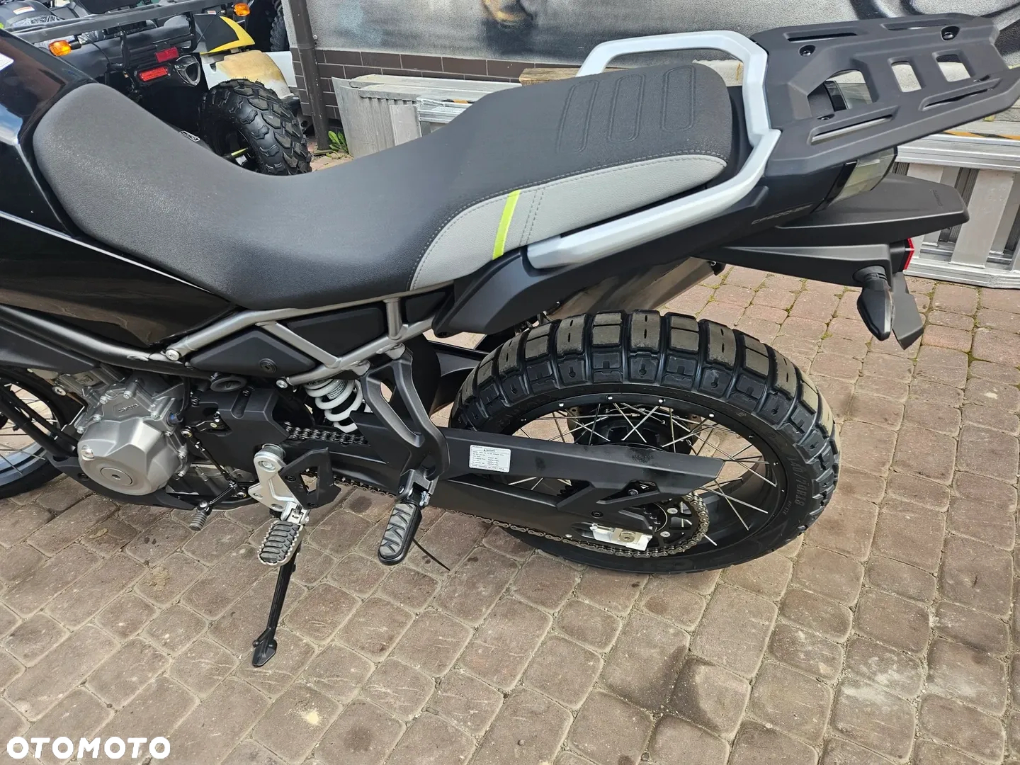 CFMoto MT - 3