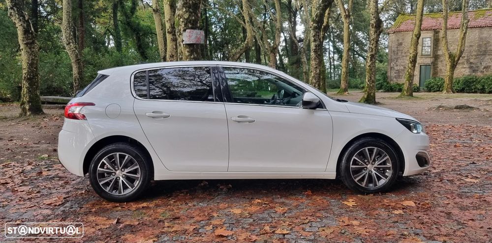 Peugeot 308 1.2 PureTech Allure Full LED - 11