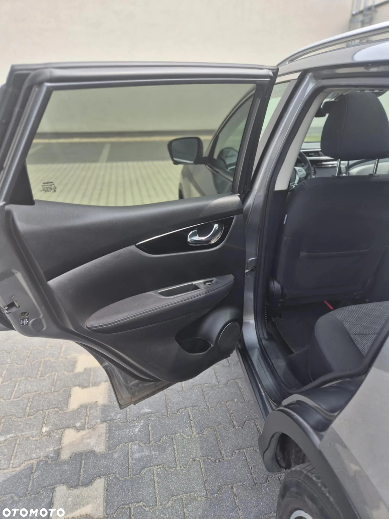 Nissan Qashqai 1.2 DIG-T N-Connecta - 21