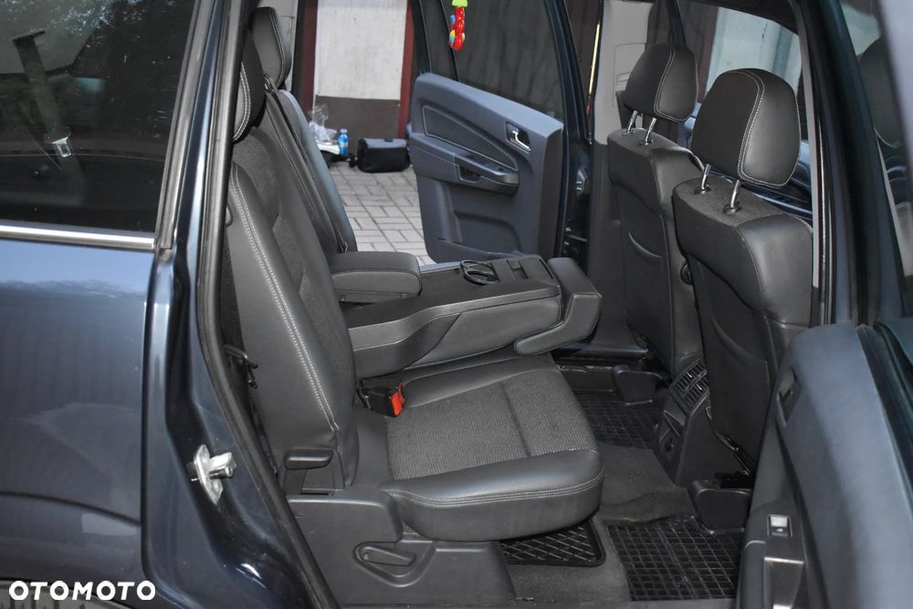 Opel Zafira - 19