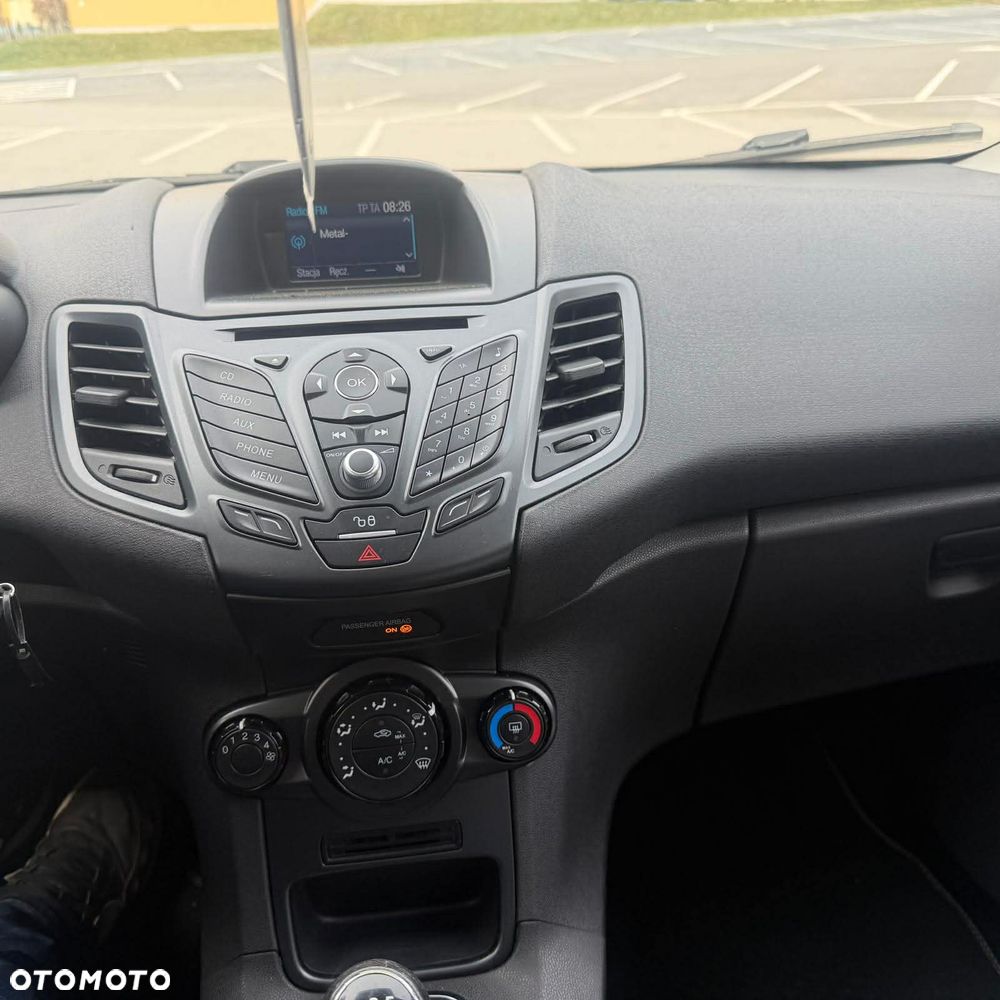 Ford Fiesta - 7