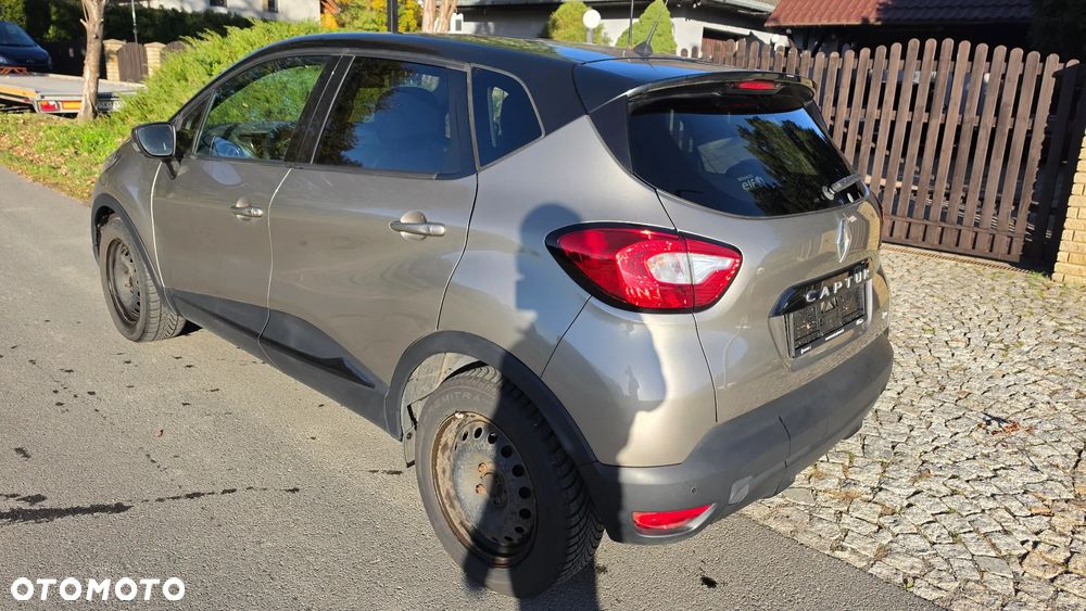 Renault Captur - 9