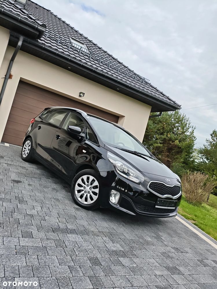 Kia Carens 1.6 GDI L - 16