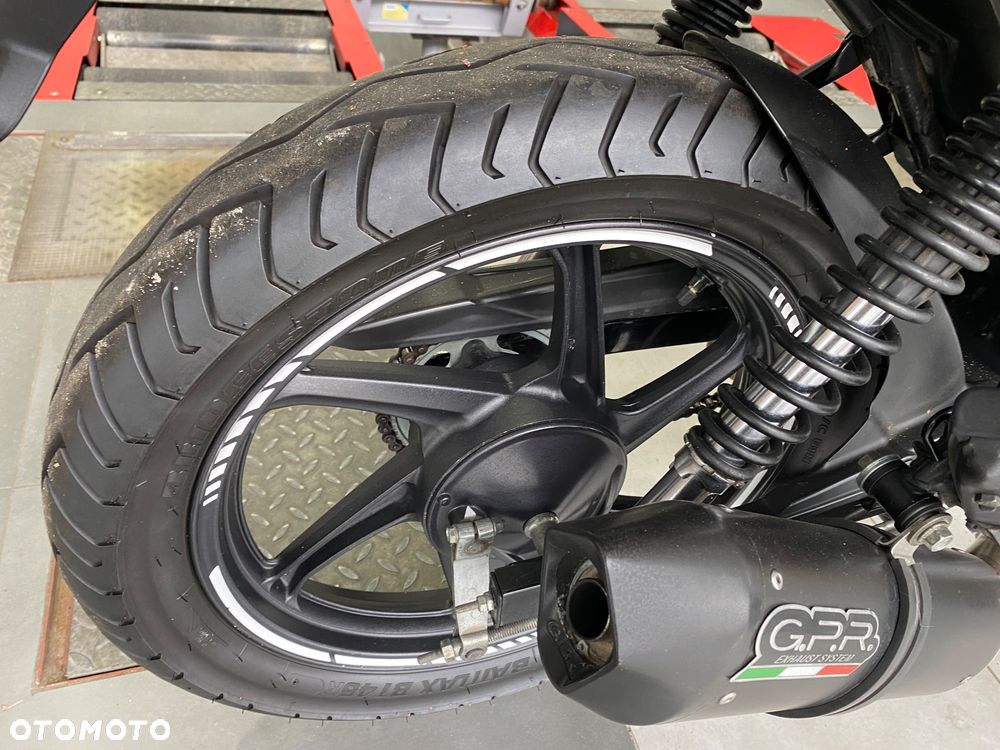 Honda CBF - 27