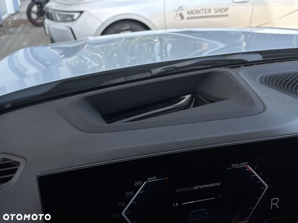 BMW Seria 3 M340i xDrive mHEV sport - 9