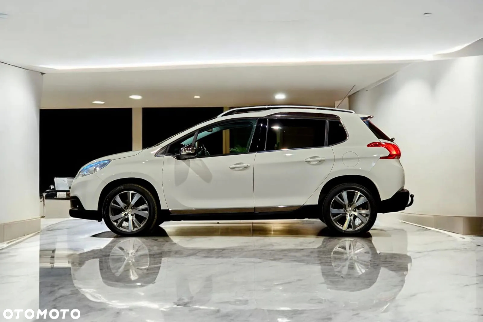 Peugeot 2008 1.6 VTi Allure - 2