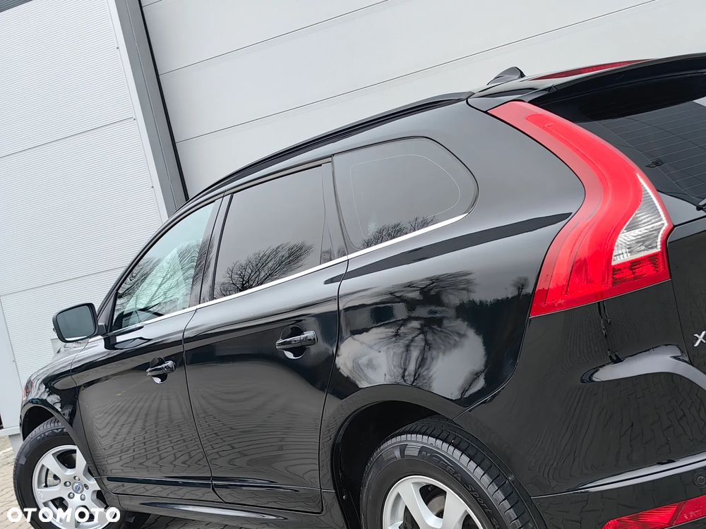 Volvo XC 60 D4 Kinetic - 33