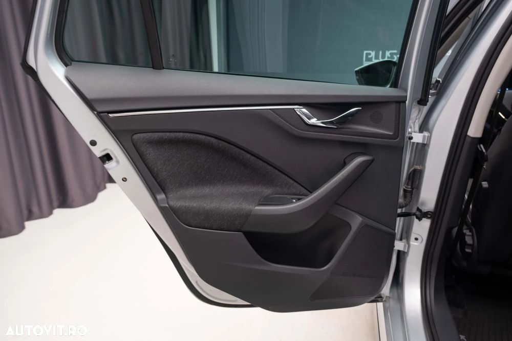 Skoda Kamiq 1.0 TSI DSG Style - 23