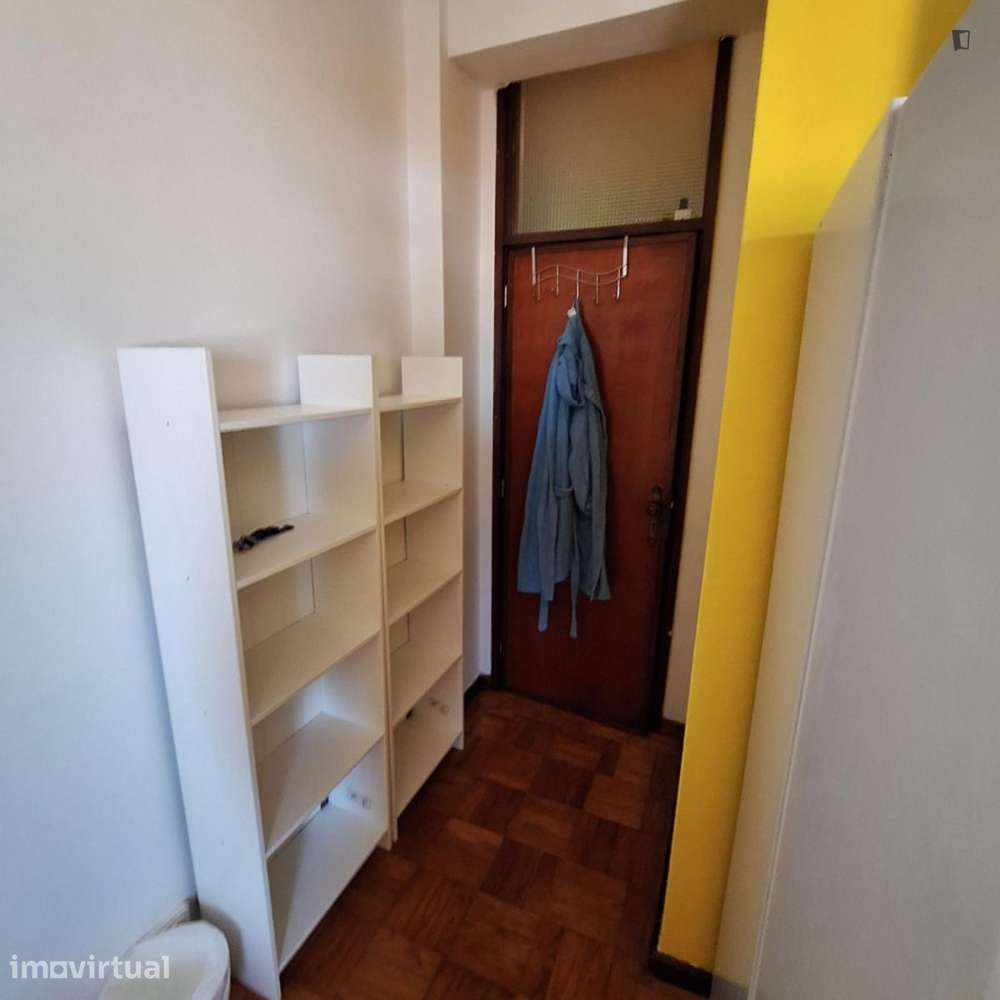 Quarto - localizado em Cedofeita Porto - Grande imagem: 3/12
