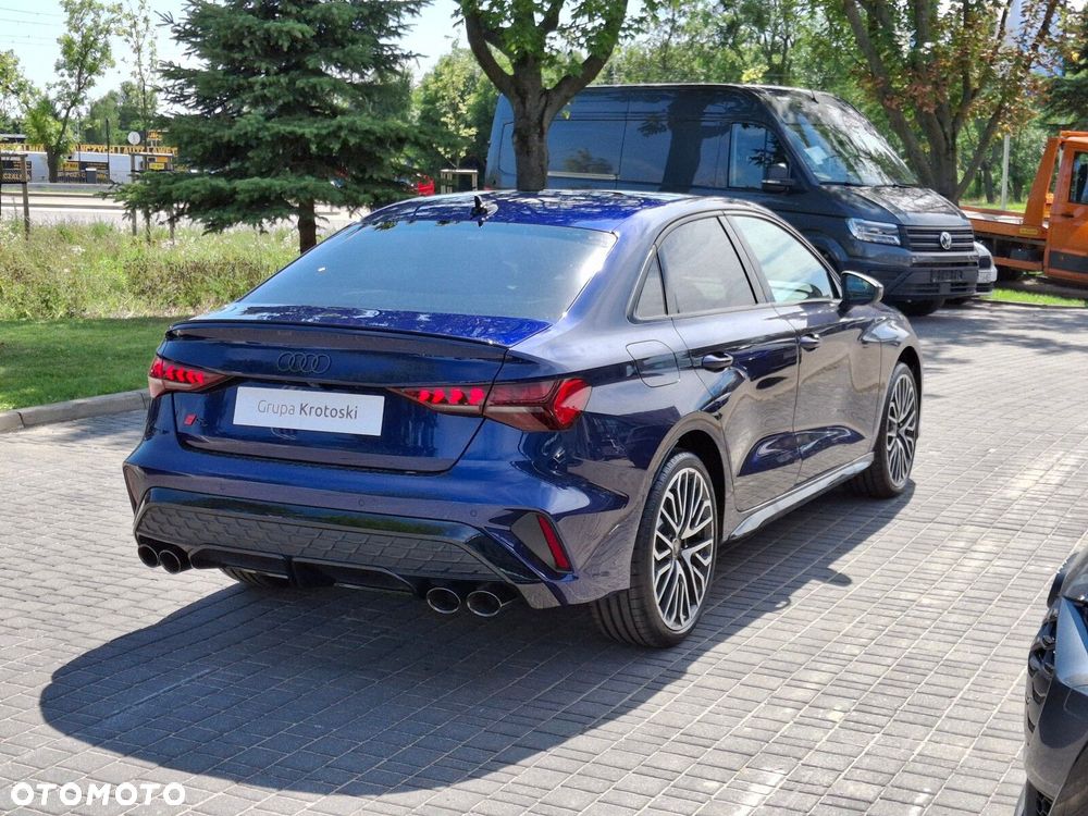 Audi S3 Limousine - 8