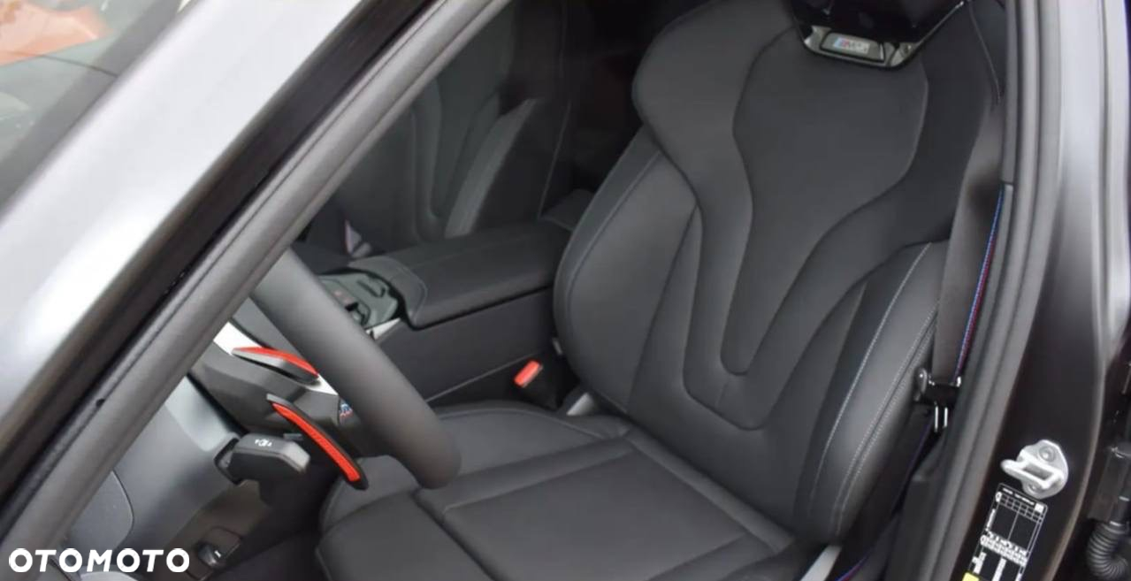BMW M5 PHEV - 11