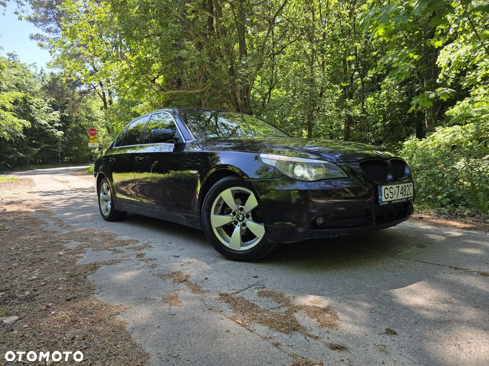 BMW Seria 5 520i - 3