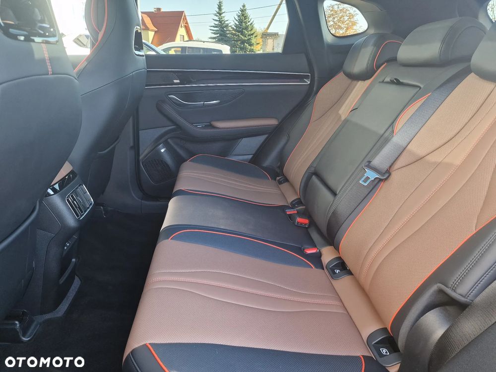 BYD Seal U 1.5T Design AWD - 10