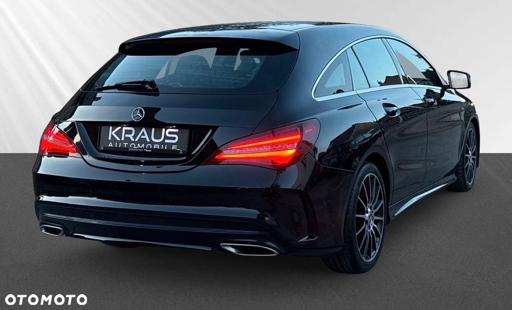 Mercedes-Benz CLA 180 7G-DCT AMG Line - 4