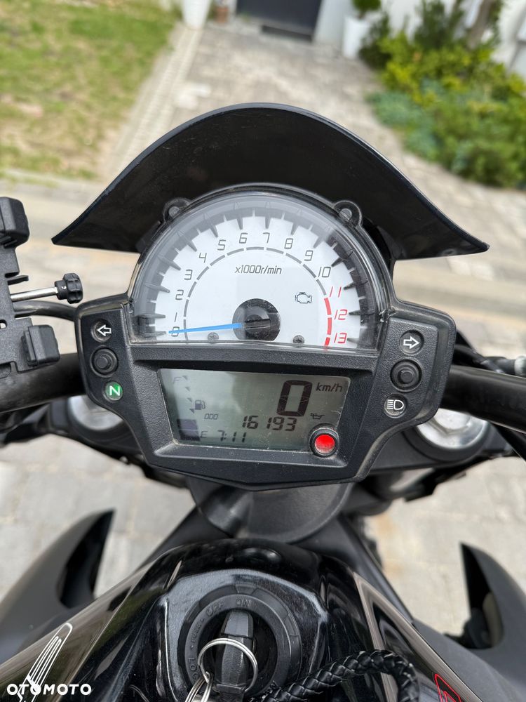Kawasaki ER - 6