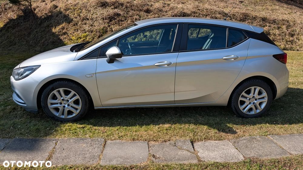 Opel Astra 1.4 T Enjoy - 4