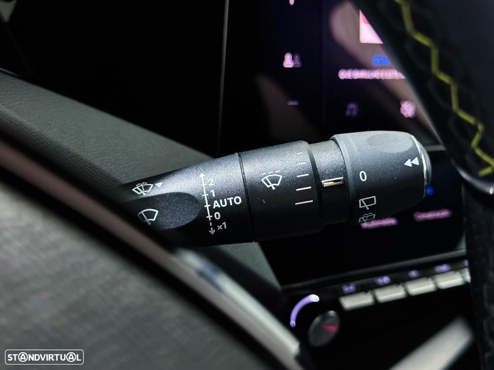 Peugeot 308 1.6 Hybrid GT Pack e-EAT8 - 26
