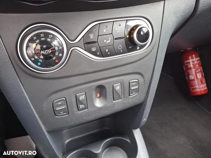 Dacia Logan MCV Blue dCi 95 Stepway - 22