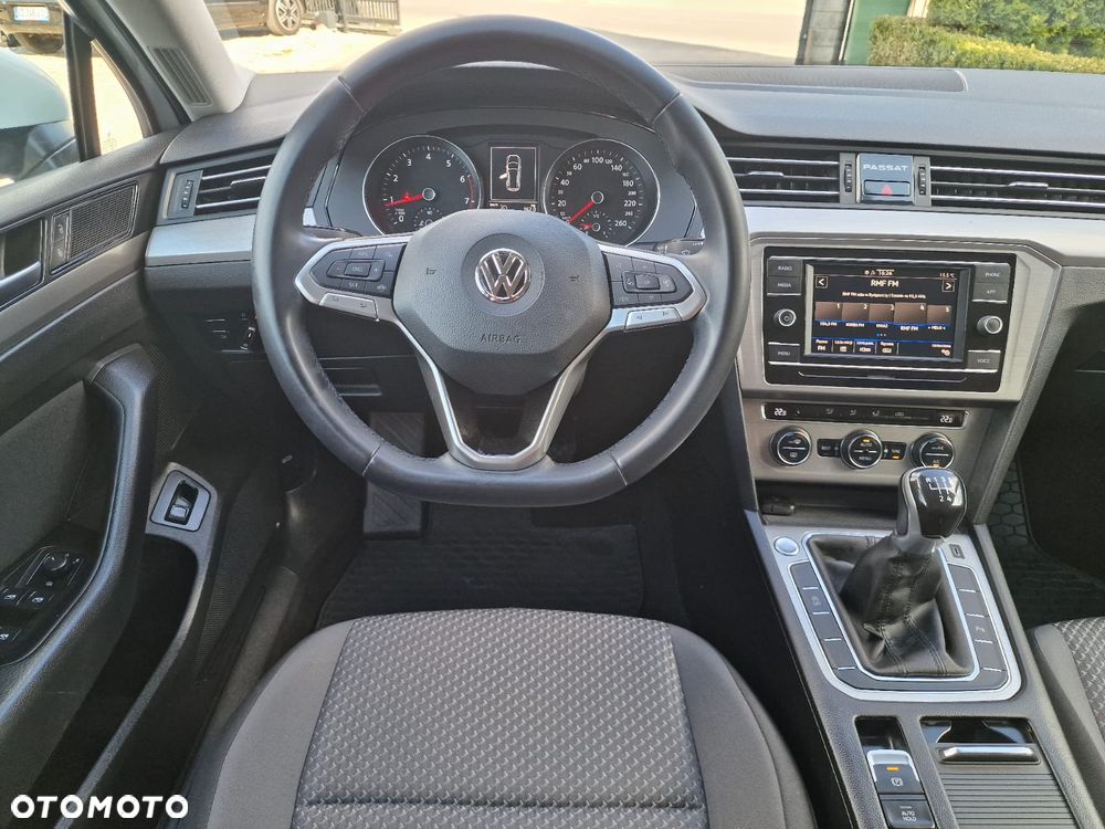 Volkswagen Passat 1.5 TSI EVO Business - 24
