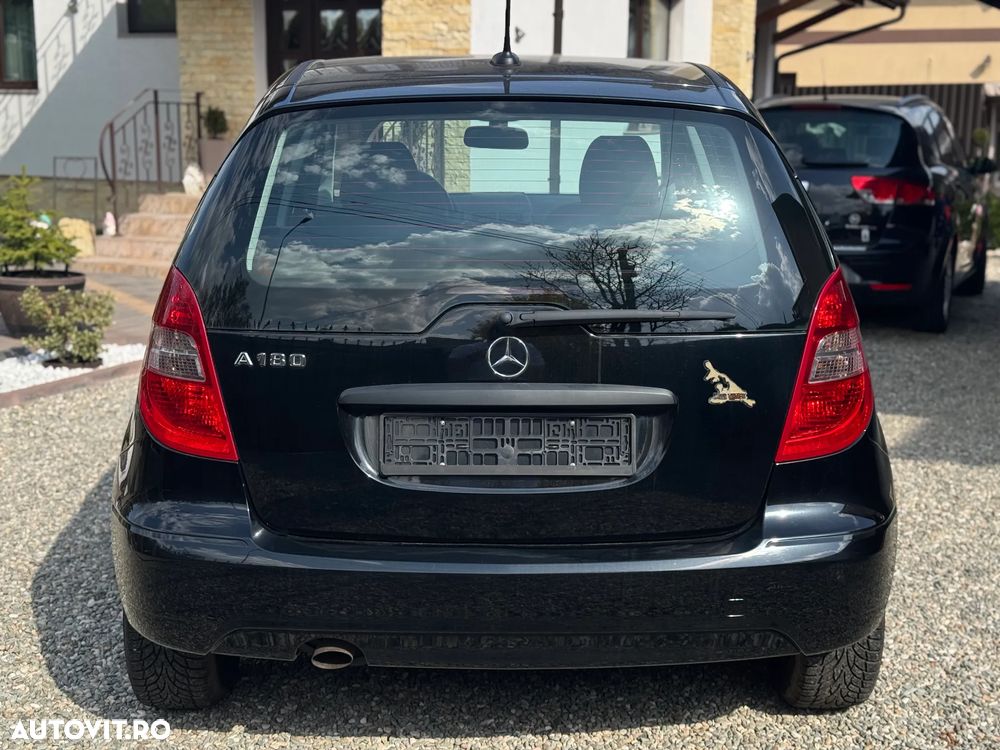 Mercedes-Benz A 180 - 13