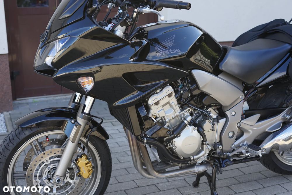 Honda CBF - 30
