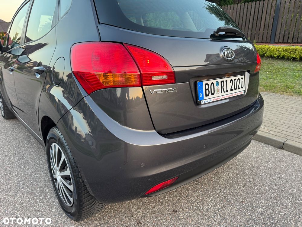 Kia Venga 1.6 CVVT Platinum Edition - 14