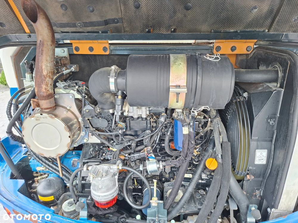 Hyundai R 55W - 12