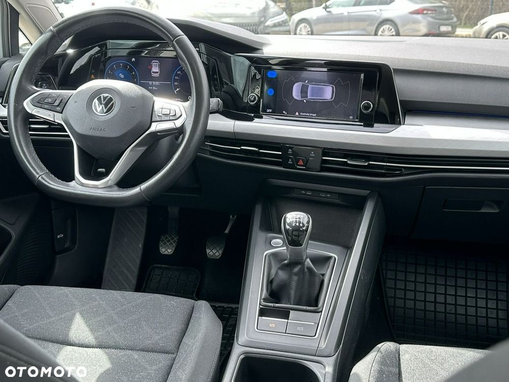 Volkswagen Golf - 20