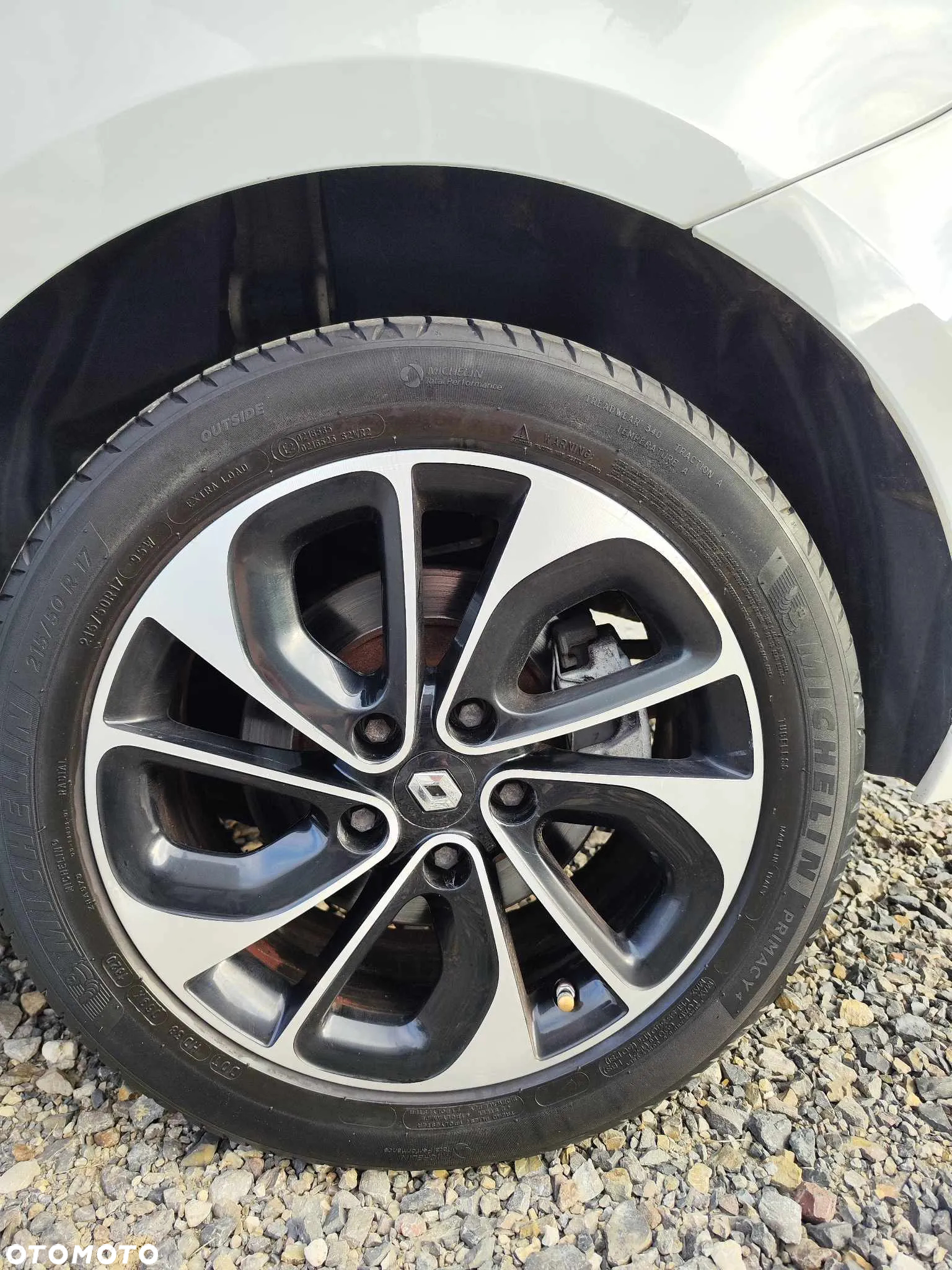 Renault Laguna Grandtour dCi 110 FAP EDC Bose Edition - 11