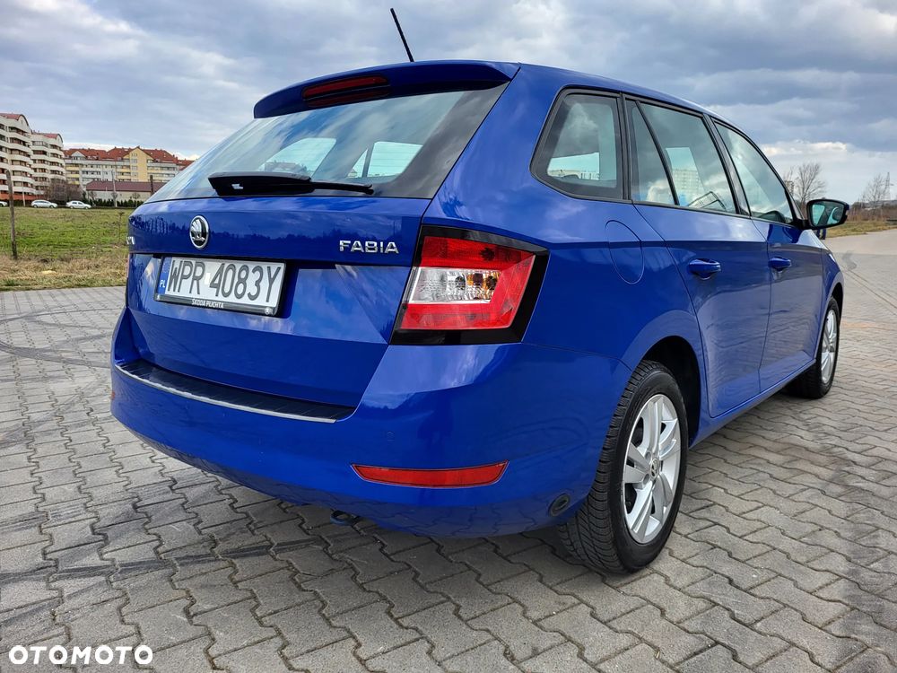 Skoda Fabia 1.0 Ambition - 12