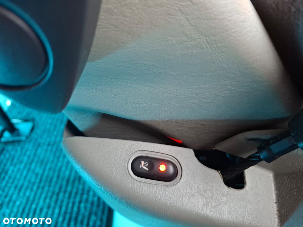 Opel Vivaro L1H1 Easytronic Tour Cosmo - 25