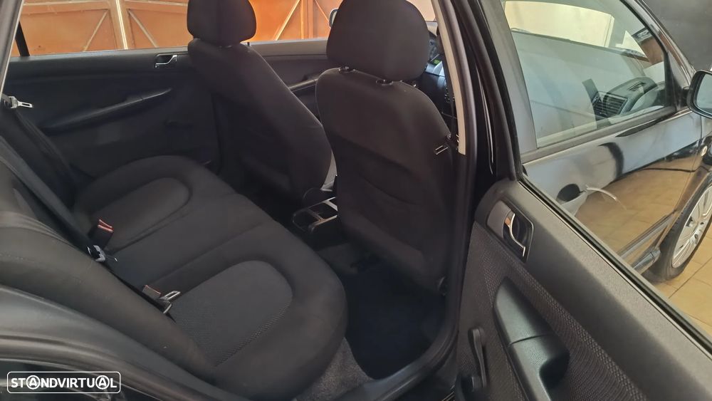 Skoda Fabia Break 1.2 Ambiente - 9