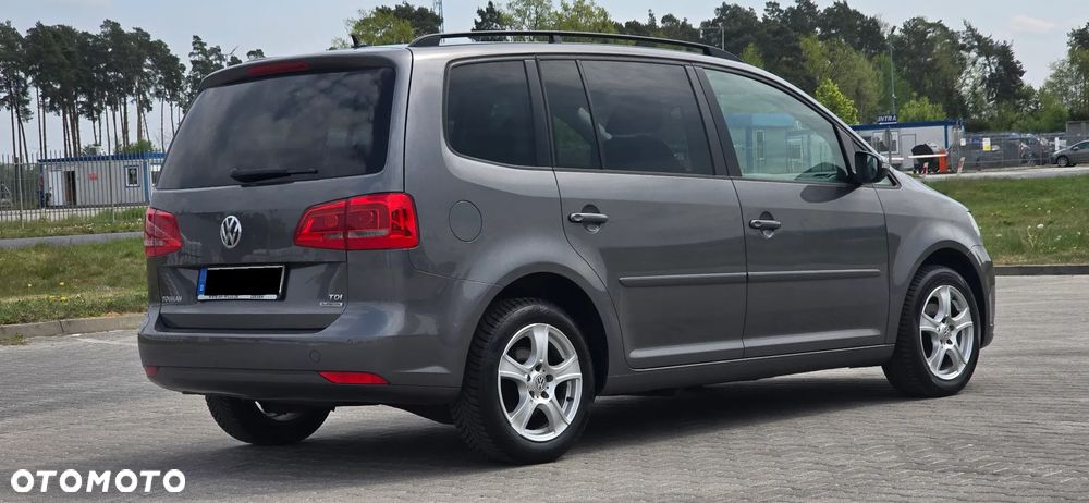 Volkswagen Touran 1.6 TDI DPF Trendline - 4