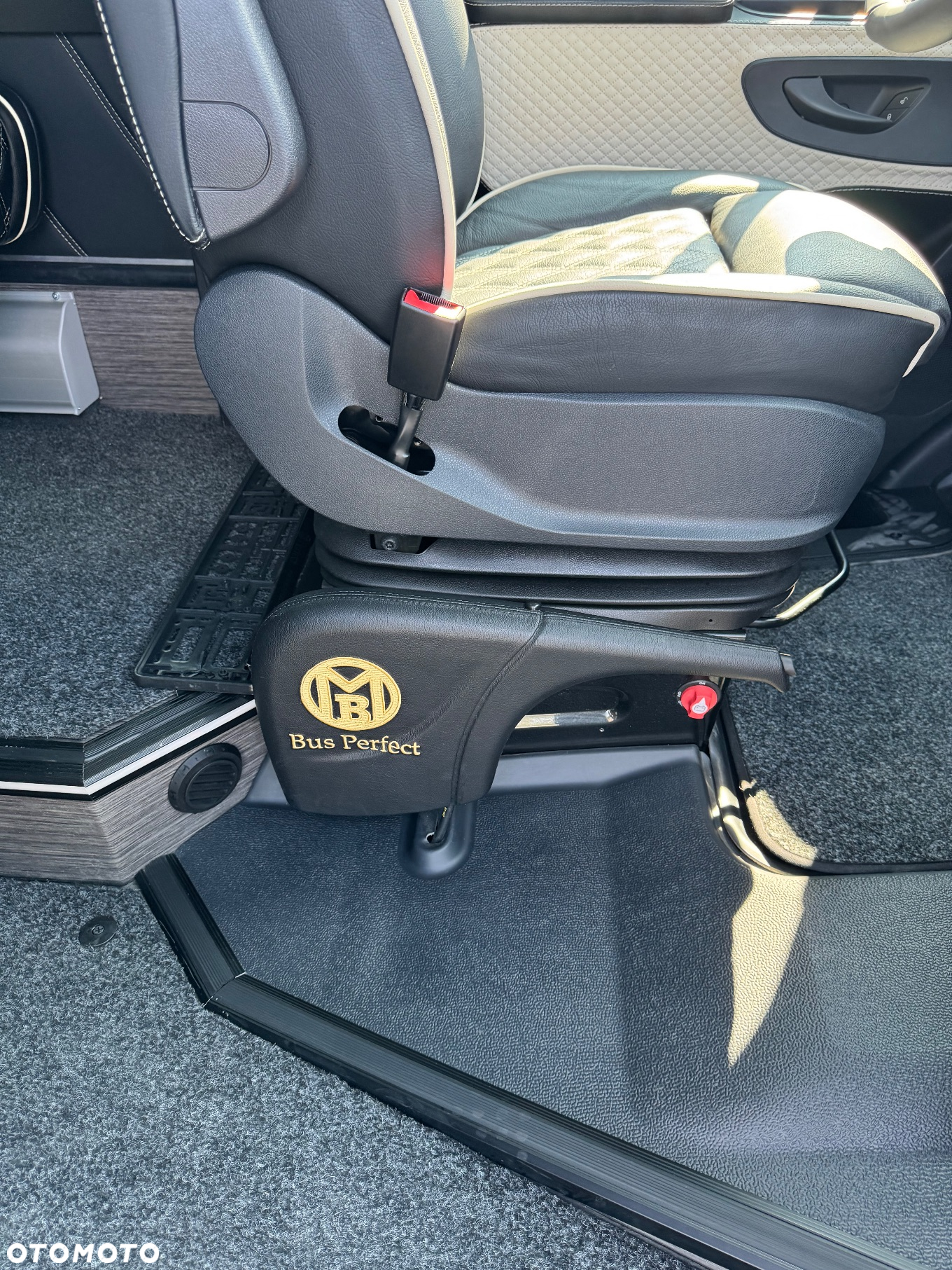 Mercedes-Benz SPRINTER 519 CDI VIP BEST QUALITY - 12
