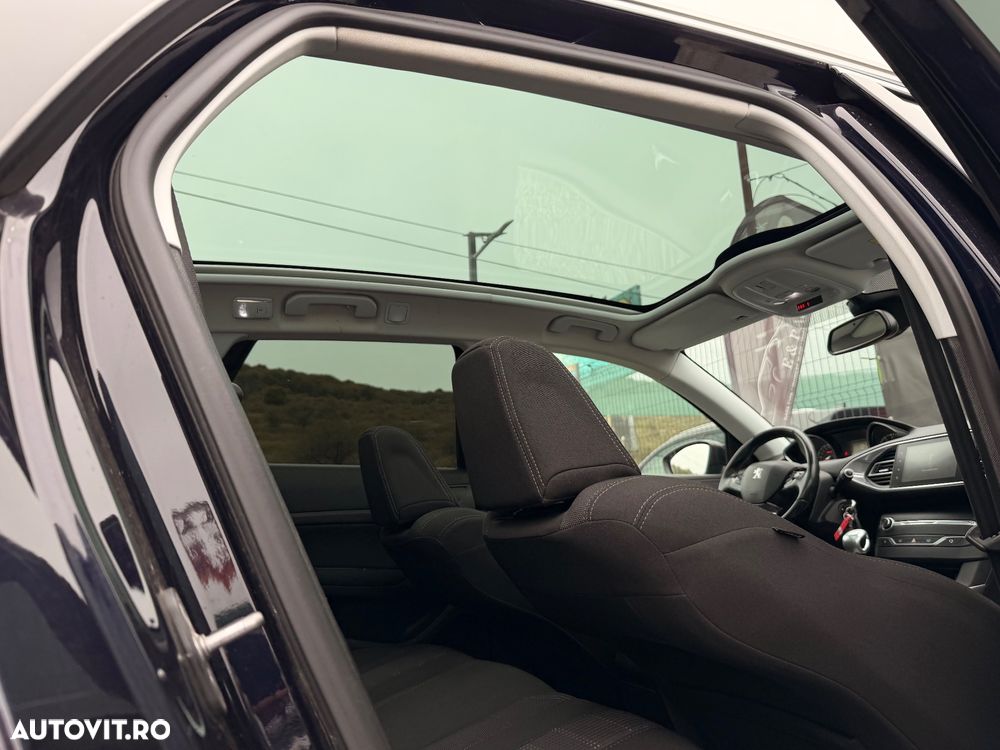 Peugeot 308 e-HDi FAP 115 Stop&Start Allure - 17