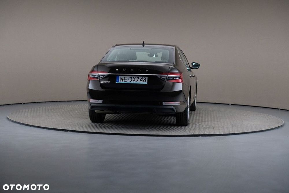 Skoda Superb 1.5 TSI Ambition DSG - 5