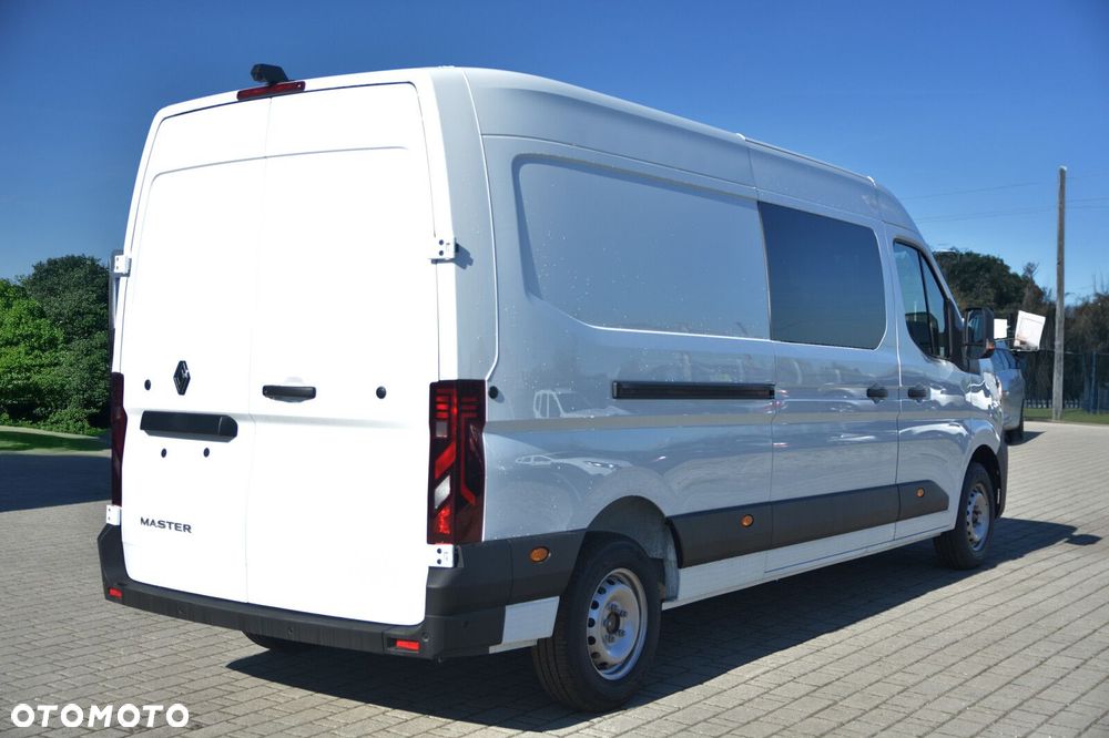 Renault Master Furgon L3H2 2.0 150KM Brygadówka 7 os. - 5