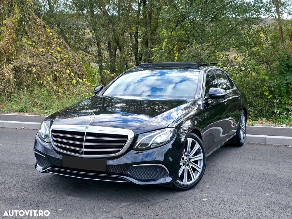 Mercedes-Benz E 220 d T 9G-TRONIC Exclusive - 1
